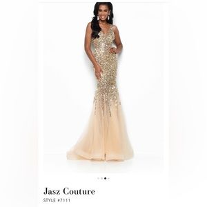 Jasz Couture style 7111 stunning dress prom wedding homecoming size 12